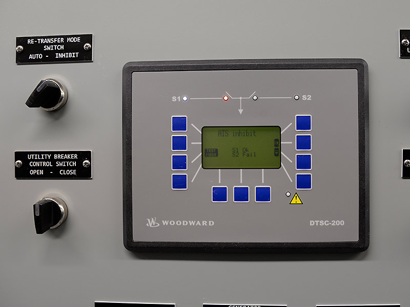 Toshiba G9000 Series 1000 kVA UPS Trailer Mounted Toshiba G9000 Series 1000 kVA UPS Trailer Mounted