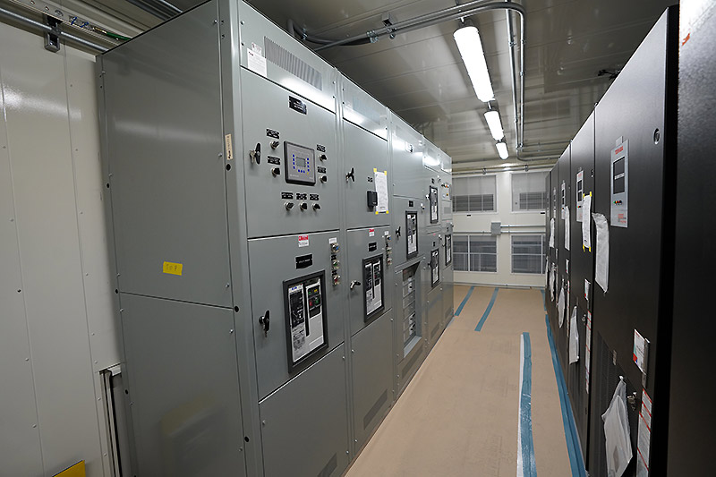 Toshiba G9000 Series 1000 kVA UPS Trailer Mounted Toshiba G9000 Series 1000 kVA UPS Trailer Mounted