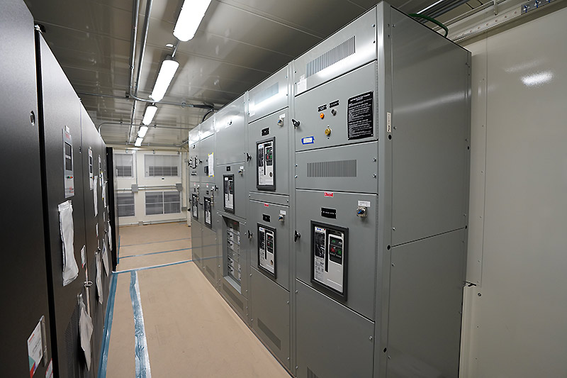 Toshiba G9000 Series 1000 kVA UPS Trailer Mounted Toshiba G9000 Series 1000 kVA UPS Trailer Mounted