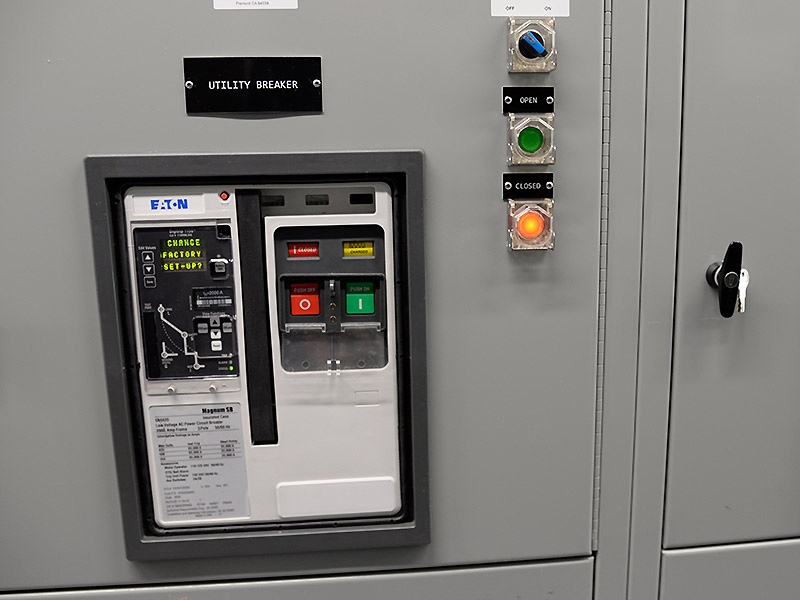 Toshiba G9000 Series 500 kVA UPS Trailer Mounted Toshiba G9000 Series 500 kVA UPS Trailer Mounted