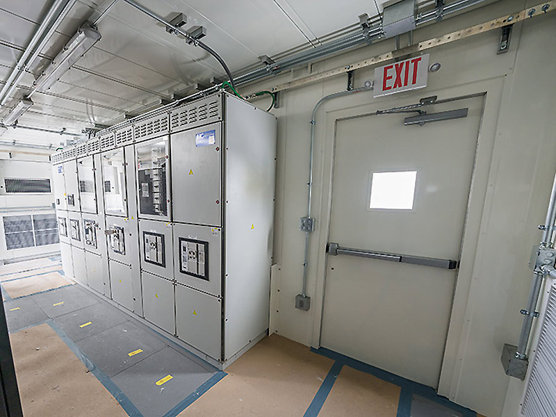 Toshiba G9000 Series 500 kVA UPS Trailer Mounted Toshiba G9000 Series 500 kVA UPS Trailer Mounted