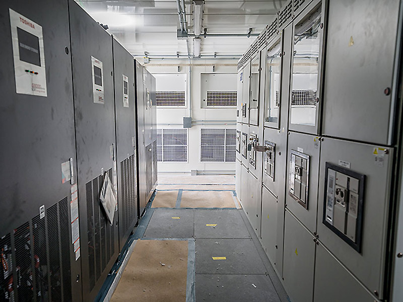 Toshiba G9000 Series 500 kVA UPS Trailer Mounted Toshiba G9000 Series 500 kVA UPS Trailer Mounted