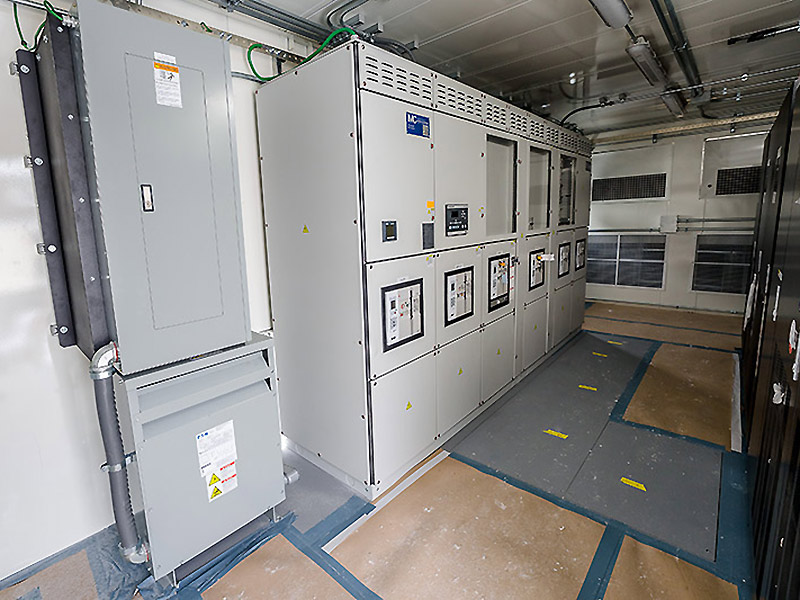 Toshiba G9000 Series 500 kVA UPS Trailer Mounted Toshiba G9000 Series 500 kVA UPS Trailer Mounted