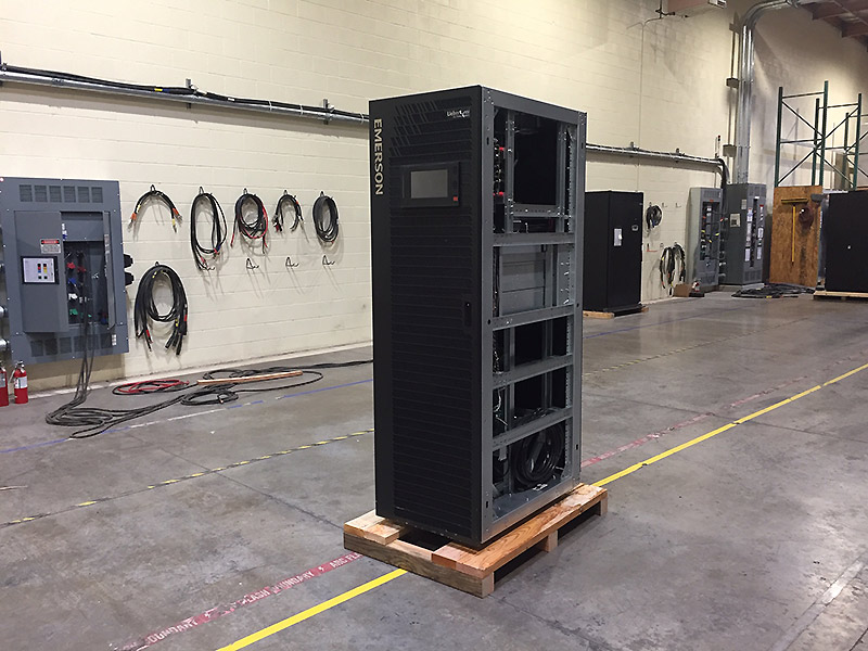 Emerson Liebert eXM 30 kVA Emerson Liebert eXM 30 kVA